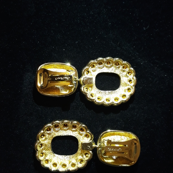 Christian Dior Glamorous Rare Oversized Black Enamel and Crystal Clip Earrings. - Picture 7 of 7